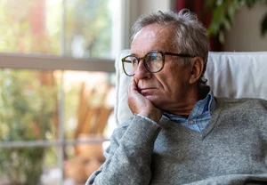 Проснулся ночью – забудь о ясной голове: почему прерывающийся сон хуже для мозга, чем недосып