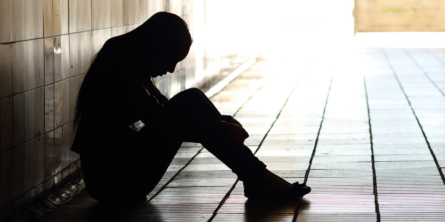 Грустное соревнование: кто сильнее загоняет детей в депрессию — болезни, бедность или проблемы в семье?