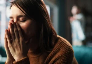 Театр теней: как узнать скрытого манипулятора ещё до того, как закрылись занавесы любви