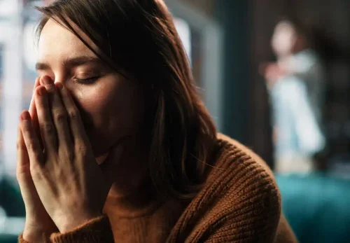 Театр теней: как узнать скрытого манипулятора ещё до того, как закрылись занавесы любви