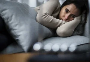 Тонкая грань между собой и материнством: что скрывают зеркала наших вторников