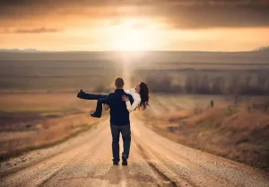 Почему счастье в любви перестало быть игрой по чужим правилам: как незаметные стереотипы воруют наши отношения