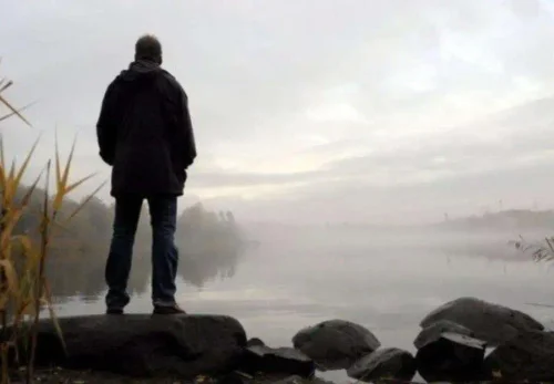 Почему взрослым сложно обрести друзей: тайные законы одиночества и неожиданные пути навстречу