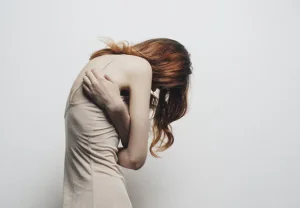 Маленькие ночные тайны: где заканчивается детство и начинается тьма. Психология боли, о которой нельзя молчать