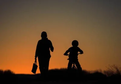 Почему "Сам решу" звучит неуверенно: тайный узел материнской любви и взросления сына