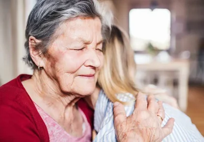 Когда родители становятся детьми: тайная смена ролей, которая меняет судьбы