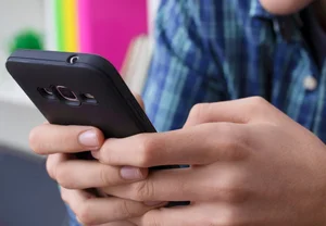 Подростки и соцсети: Почему уходить в офлайн — не всегда признак успеха