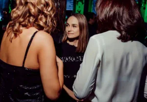 Вам нравится принимать у себя дома друзей?