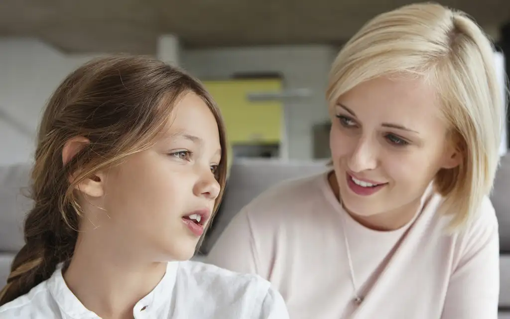 Когда взрослеет любопытство: как говорить с детьми о том, что прячется за закрытыми дверями