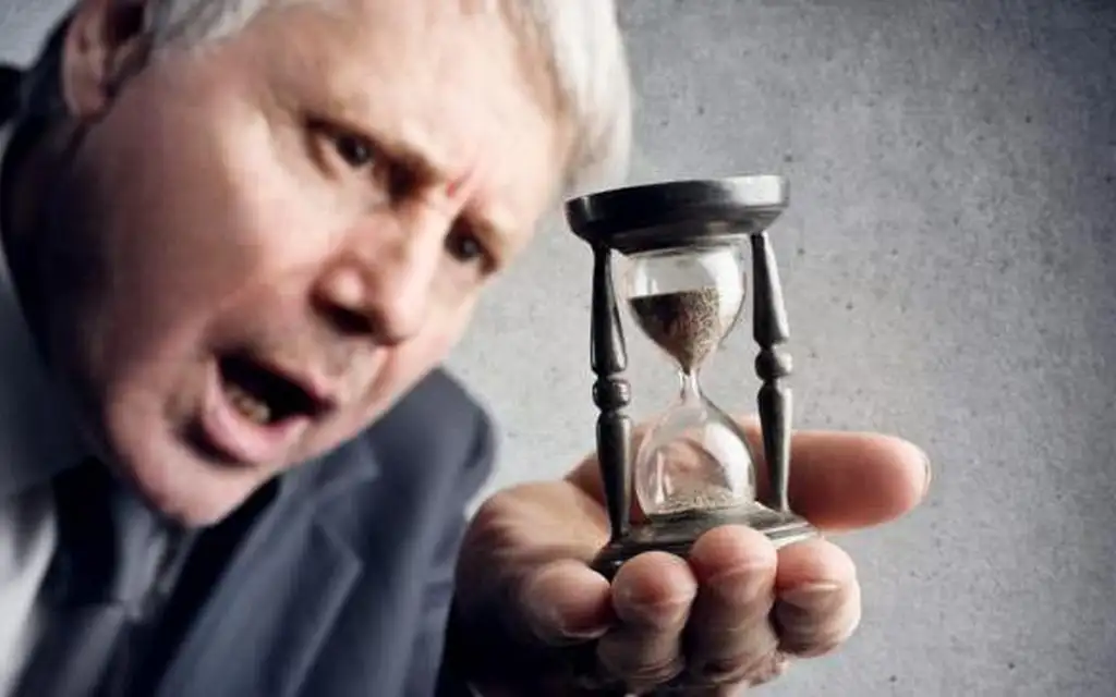 Почему мы бежим от долга? Тайная жизнь слова, которое не отпускает нас