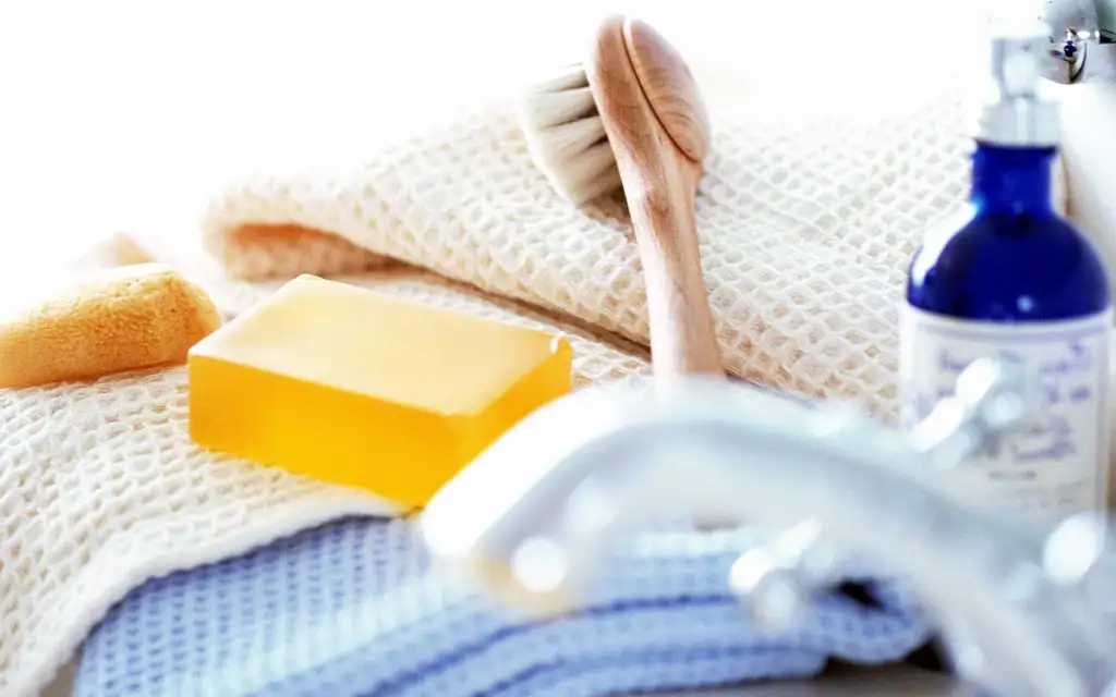 Почему подростки игнорируют гигиену: тайная взрослая территория между запахом, свободой и бунтом