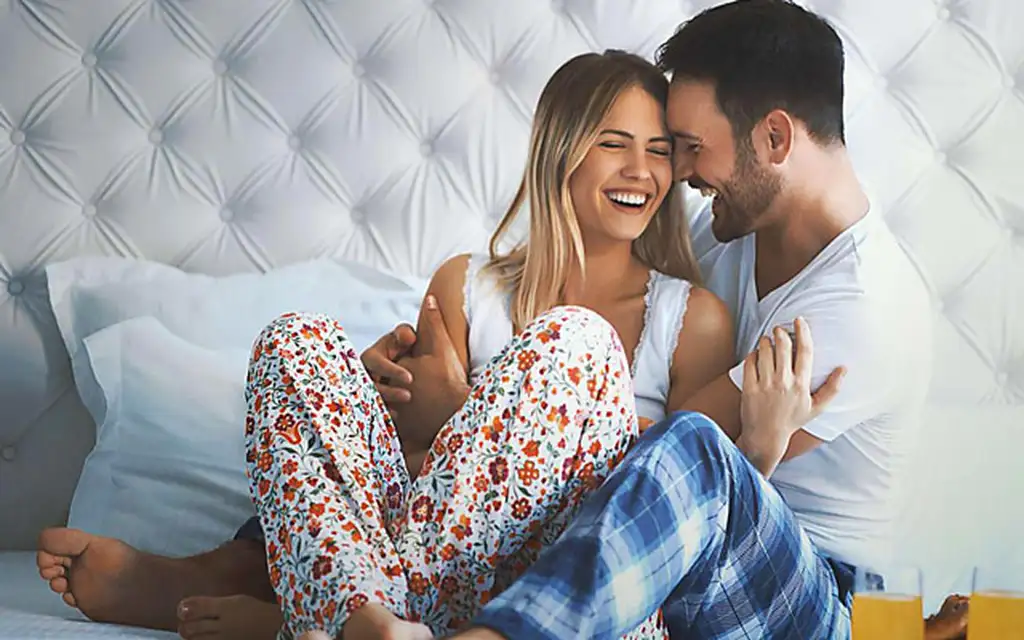 Семь замков на двери желаний: за кулисами интимной жизни средневекового человека