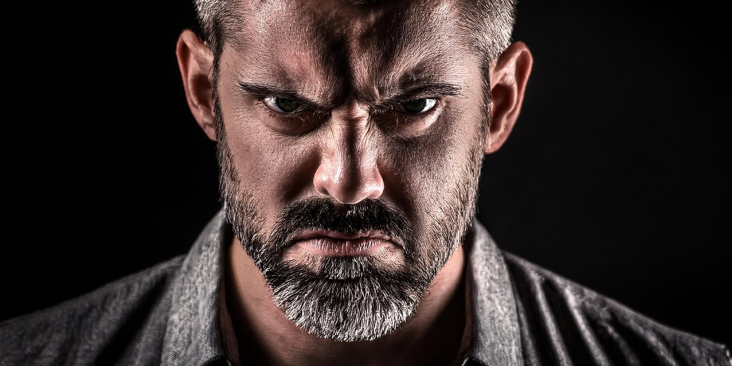 Почему нарцисс растёт на бедной почве: как экология превращает людей в злодеев