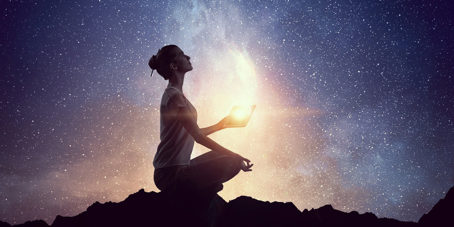 Мистика от скуки: зачем нам вера в карму, даже если церковь — не для нас